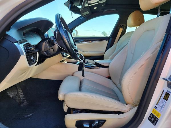 2020 BMW 530