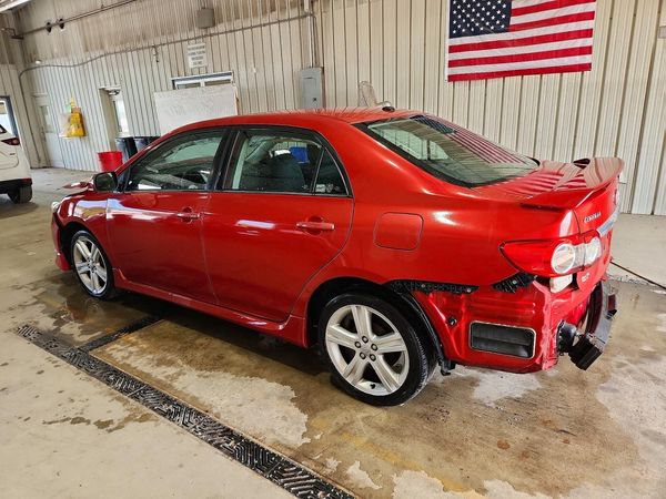 2013 TOYOTA COROLLA