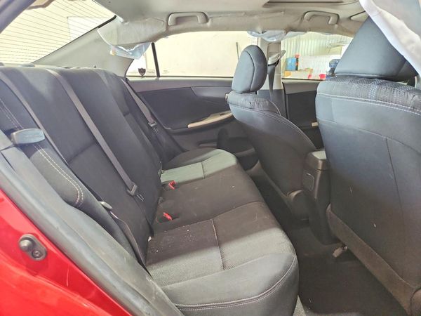 2013 TOYOTA COROLLA