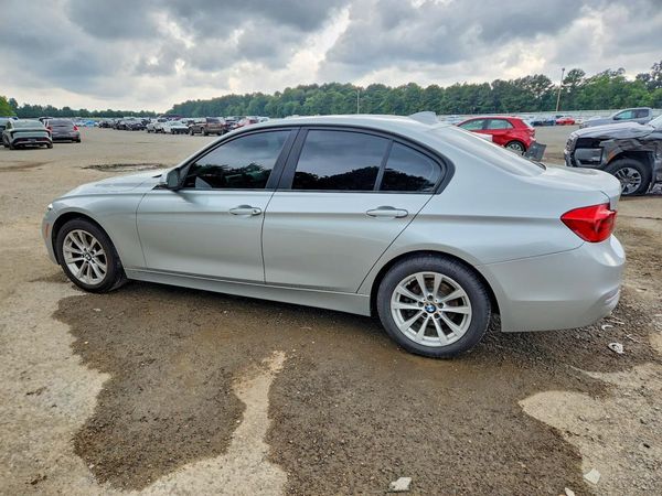 2018 BMW 320