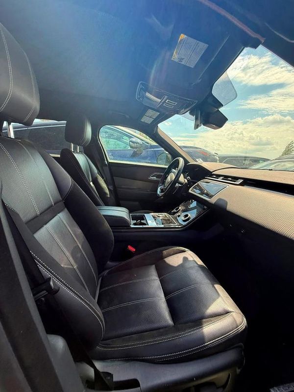 2019 LAND ROVER RANGE ROVER VELAR R-Dynamic SE