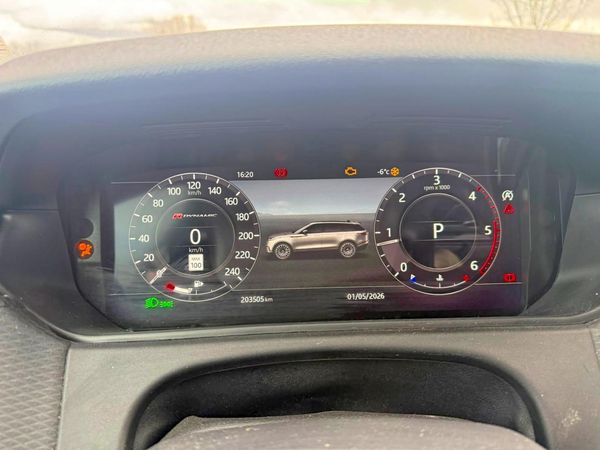2019 LAND ROVER RANGE ROVER VELAR R-Dynamic SE