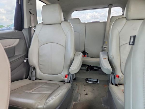 2015 CHEVROLET TRAVERSE 2LT