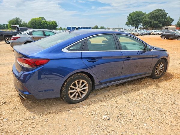 2019 HYUNDAI SONATA