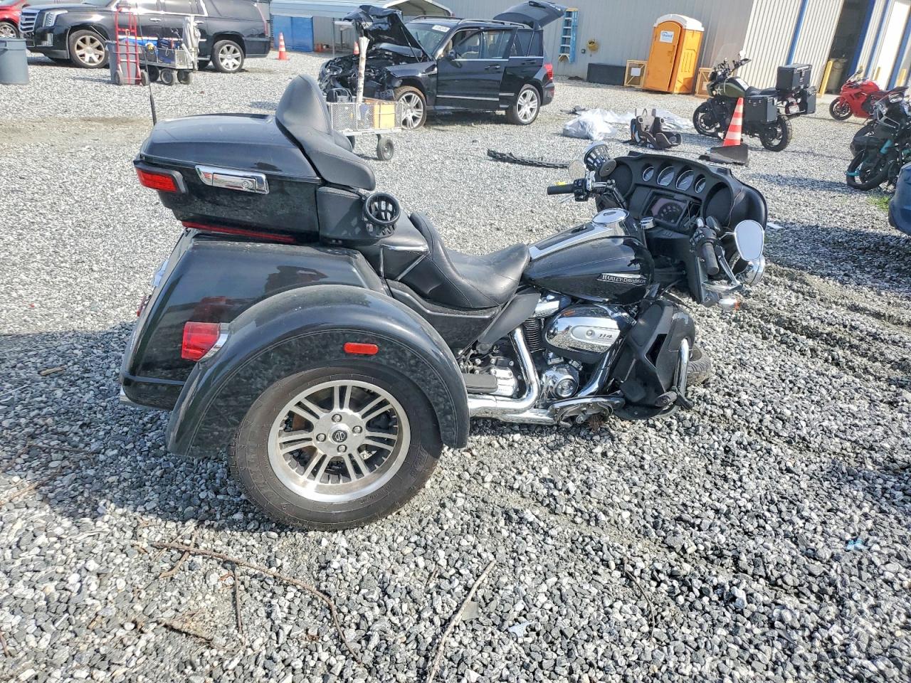 2021 HARLEY-DAVIDSON FL