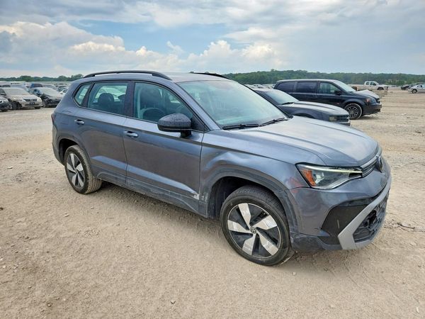 2025 VOLKSWAGEN TAOS 4Motion S