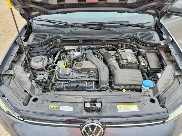 2025 VOLKSWAGEN TAOS 4Motion S