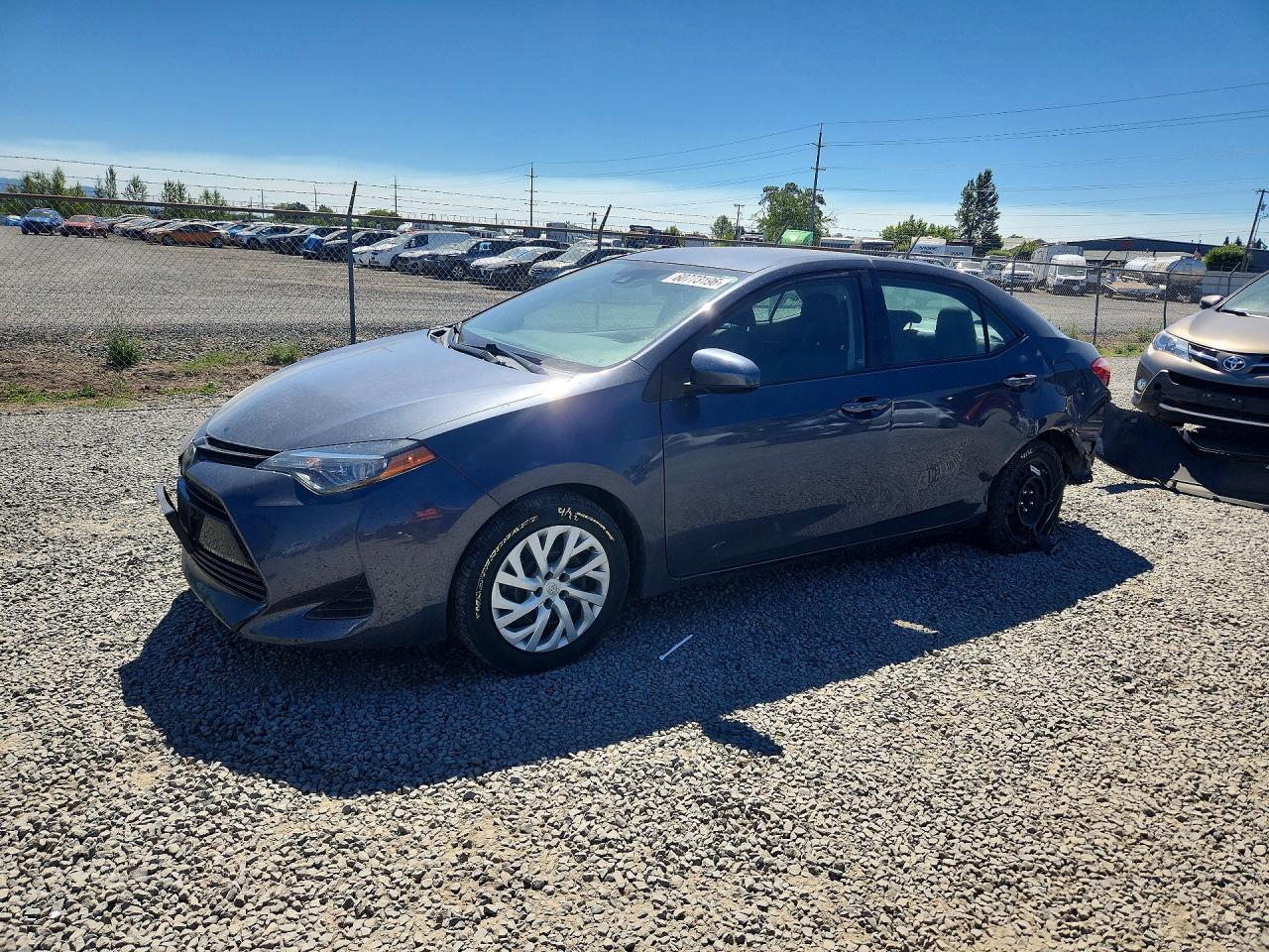 2018 TOYOTA COROLLA L/LE/SE/XLE/XSE — Front 3/4
