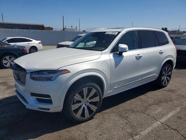 2024 VOLVO XC90 Plus Bright