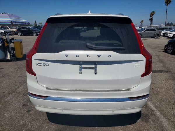 2024 VOLVO XC90 Plus Bright