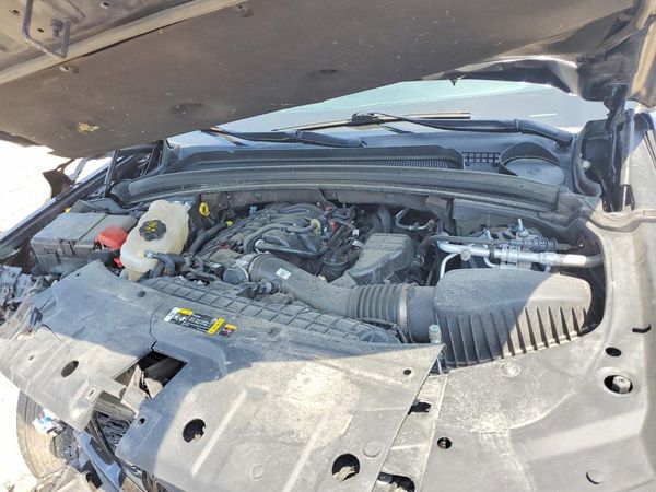 2024 JEEP CHEROKEE Limited — Engine bay