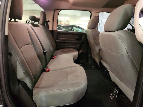 2016 RAM 1500 ST