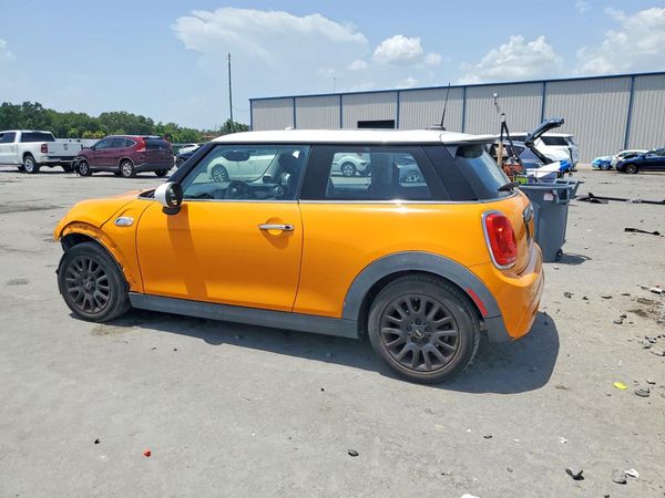 2017 MINI COOPER
