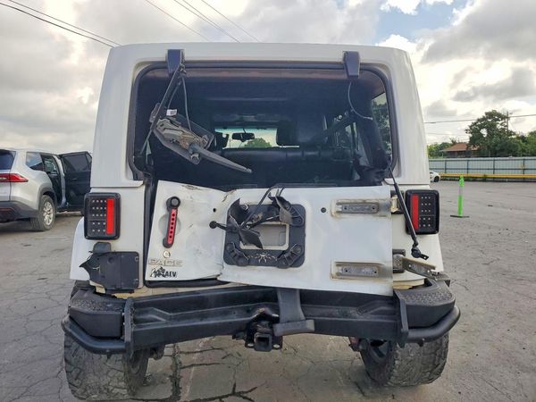2014 JEEP WRANGLER Rubicon