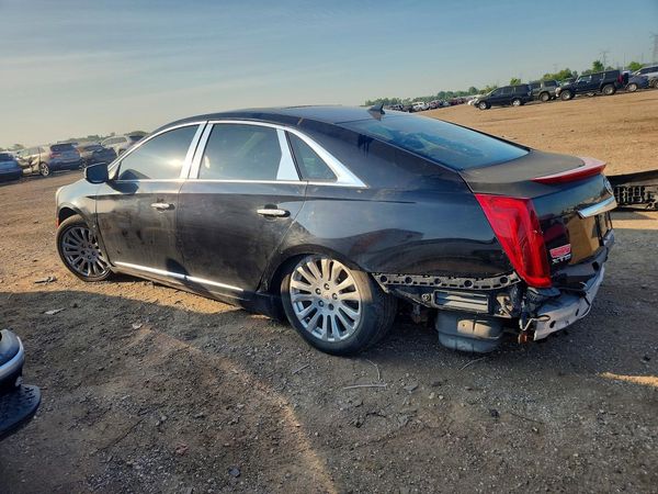 2014 CADILLAC XTS Luxury
