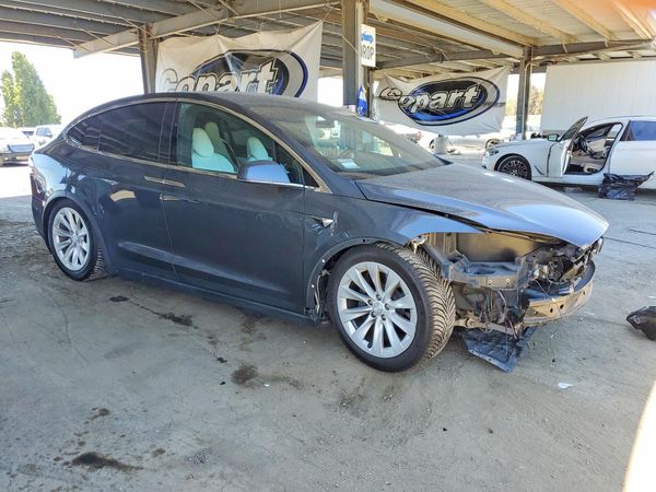 2017 TESLA MODEL X