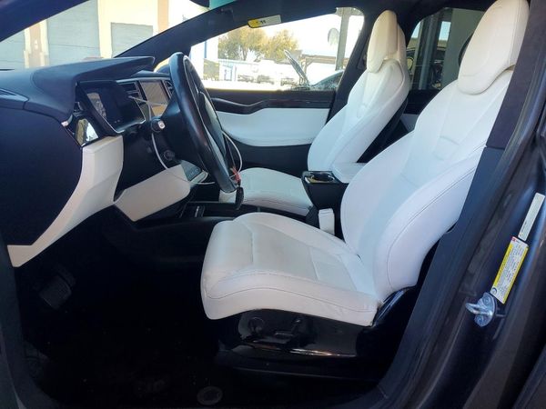 2017 TESLA MODEL X