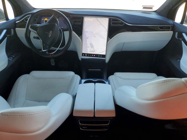 2017 TESLA MODEL X