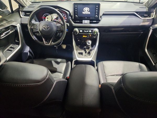 2020 TOYOTA RAV4