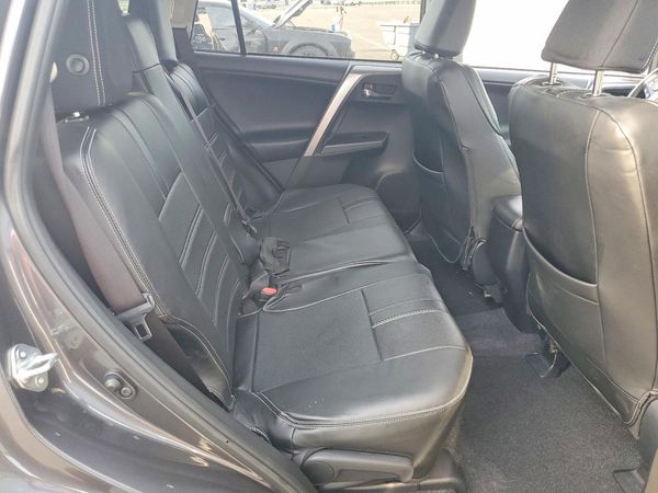 2018 TOYOTA RAV4 Adventure/XLE