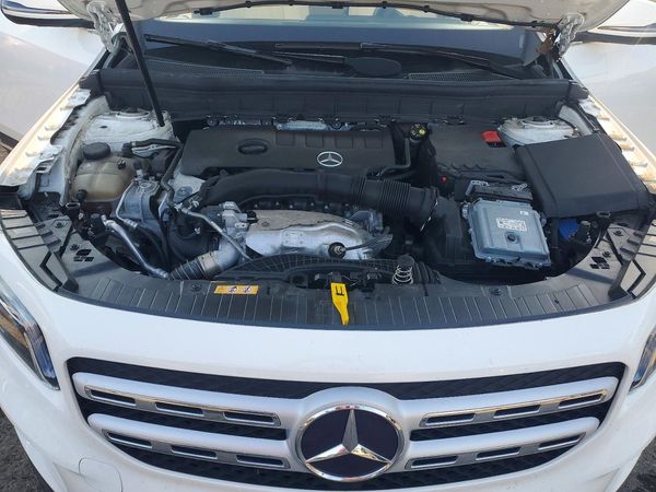 2020 MERCEDES-BENZ GLB GLB250-4M
