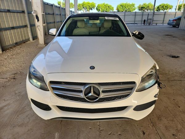2017 MERCEDES-BENZ C C300