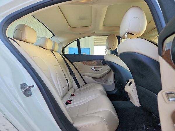 2017 MERCEDES-BENZ C C300