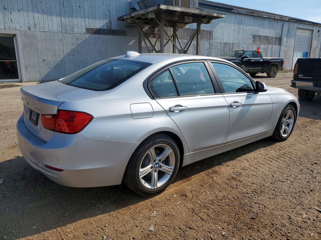 2015 BMW 328 xDrive SA