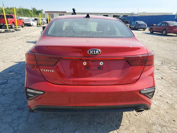 2021 KIA FORTE FE, LXS