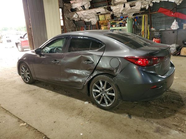 2018 MAZDA 3 Touring