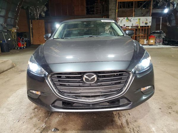 2018 MAZDA 3 Touring