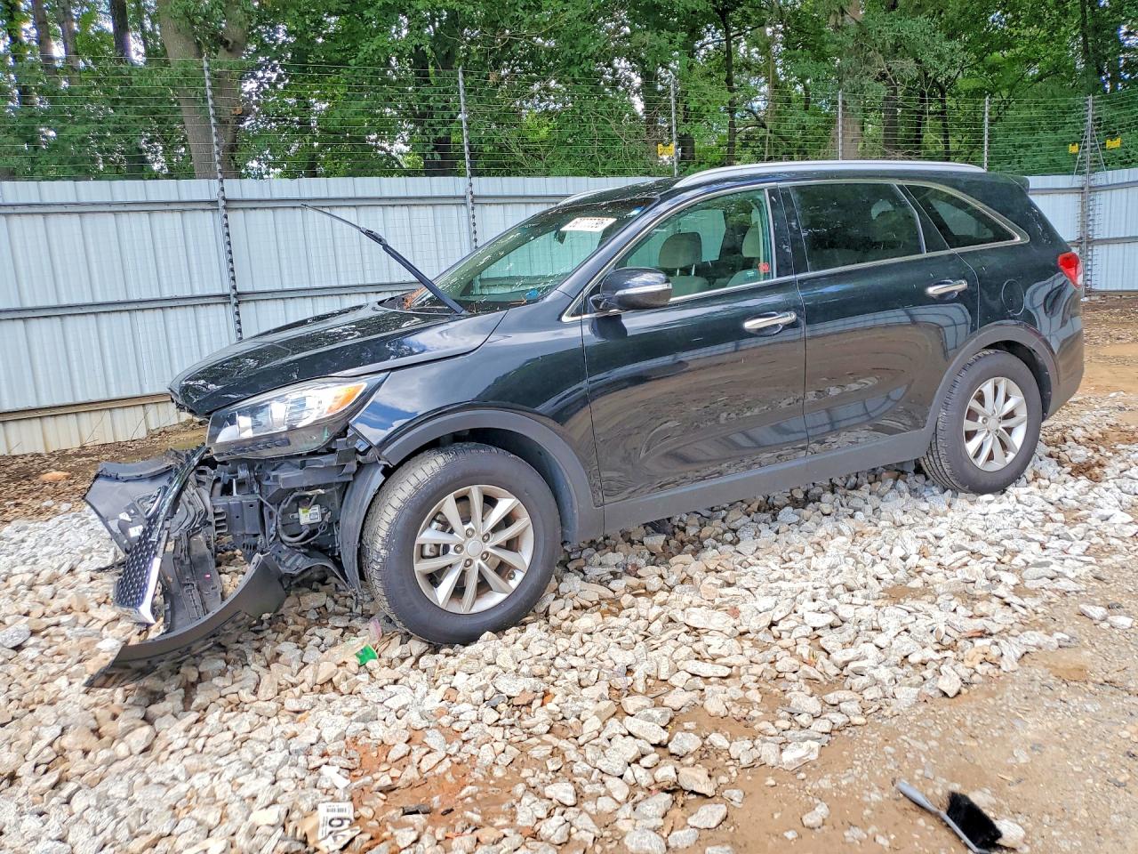 2017 KIA SORENTO L, LX