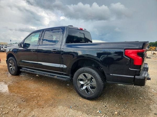 2025 FORD F150 Lariat — DSRA