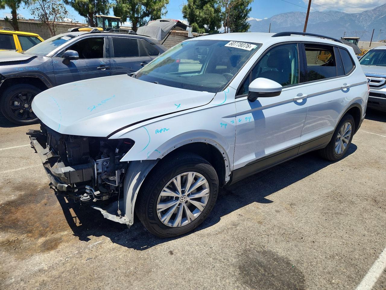 2018 VOLKSWAGEN TIGUAN S