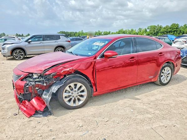2014 LEXUS ES 300h