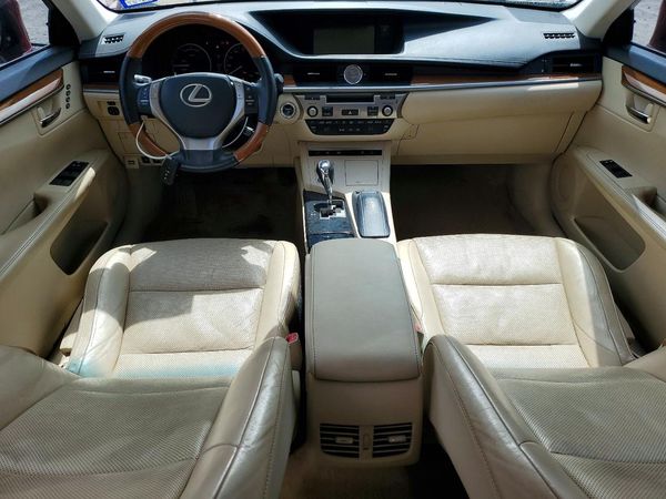 2014 LEXUS ES 300h
