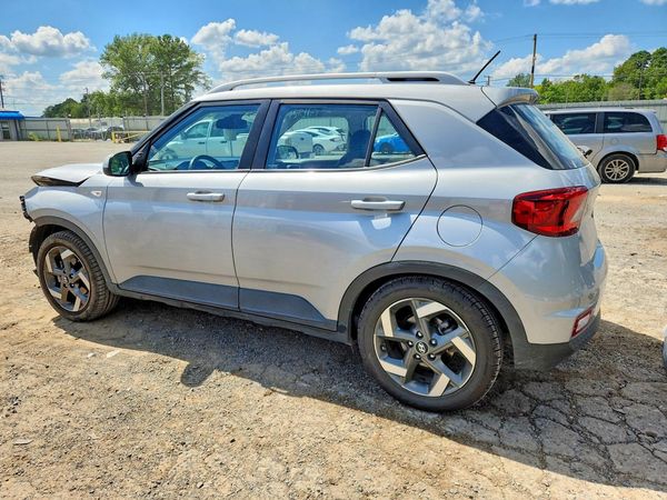 2023 HYUNDAI VENUE SEL, Limited