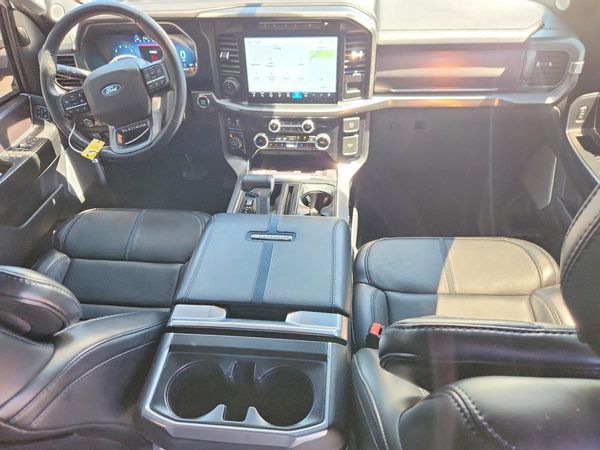 2024 FORD F150