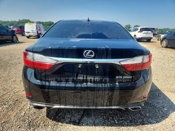2018 LEXUS ES