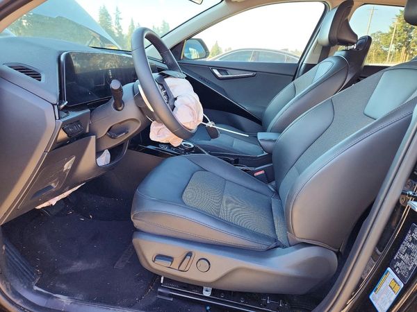 2024 KIA NIRO Wind