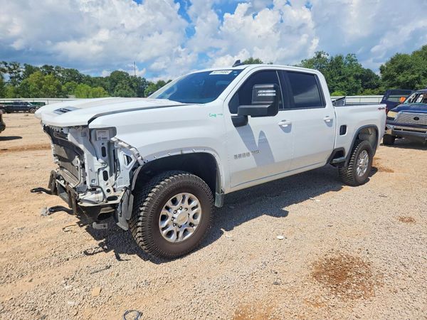 2021 CHEVROLET SILVERADO LT