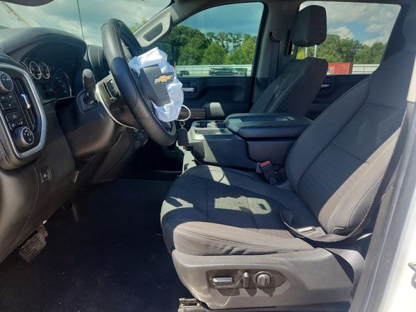 2021 CHEVROLET SILVERADO LT