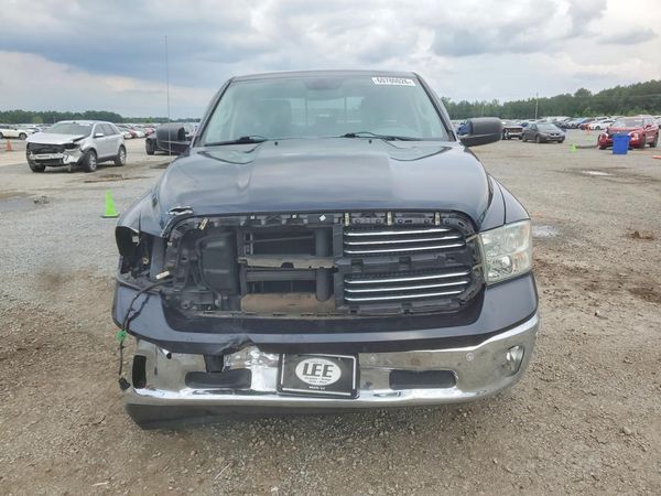2014 RAM 1500 SLT QUAD CAB 4X2