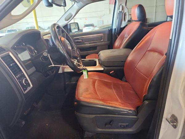 2017 RAM 1500 SLT