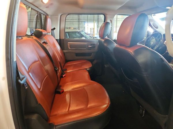 2017 RAM 1500 SLT
