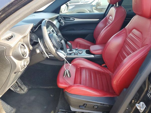2022 ALFA ROMEO STELVIO