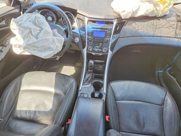 2013 HYUNDAI SONATA
