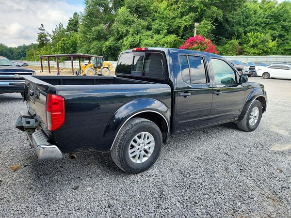 2019 NISSAN FRONTIER