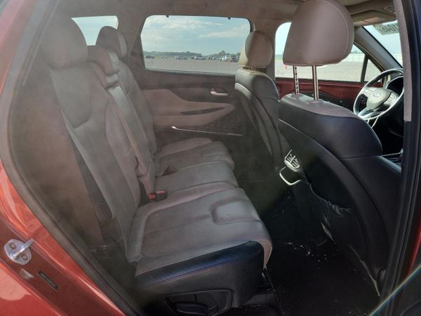 2019 HYUNDAI SANTA FE Limited, Ultimate