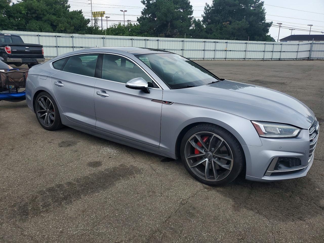 2018 AUDI S5